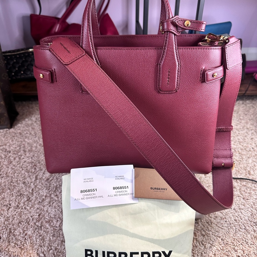 Burberry Crimson Banner HHL Bag - Picture 5 of 15